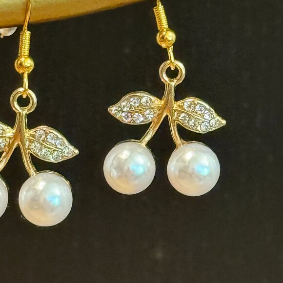 Petite Pearl Cherries Pierced Earrings - Picture 3 of 7